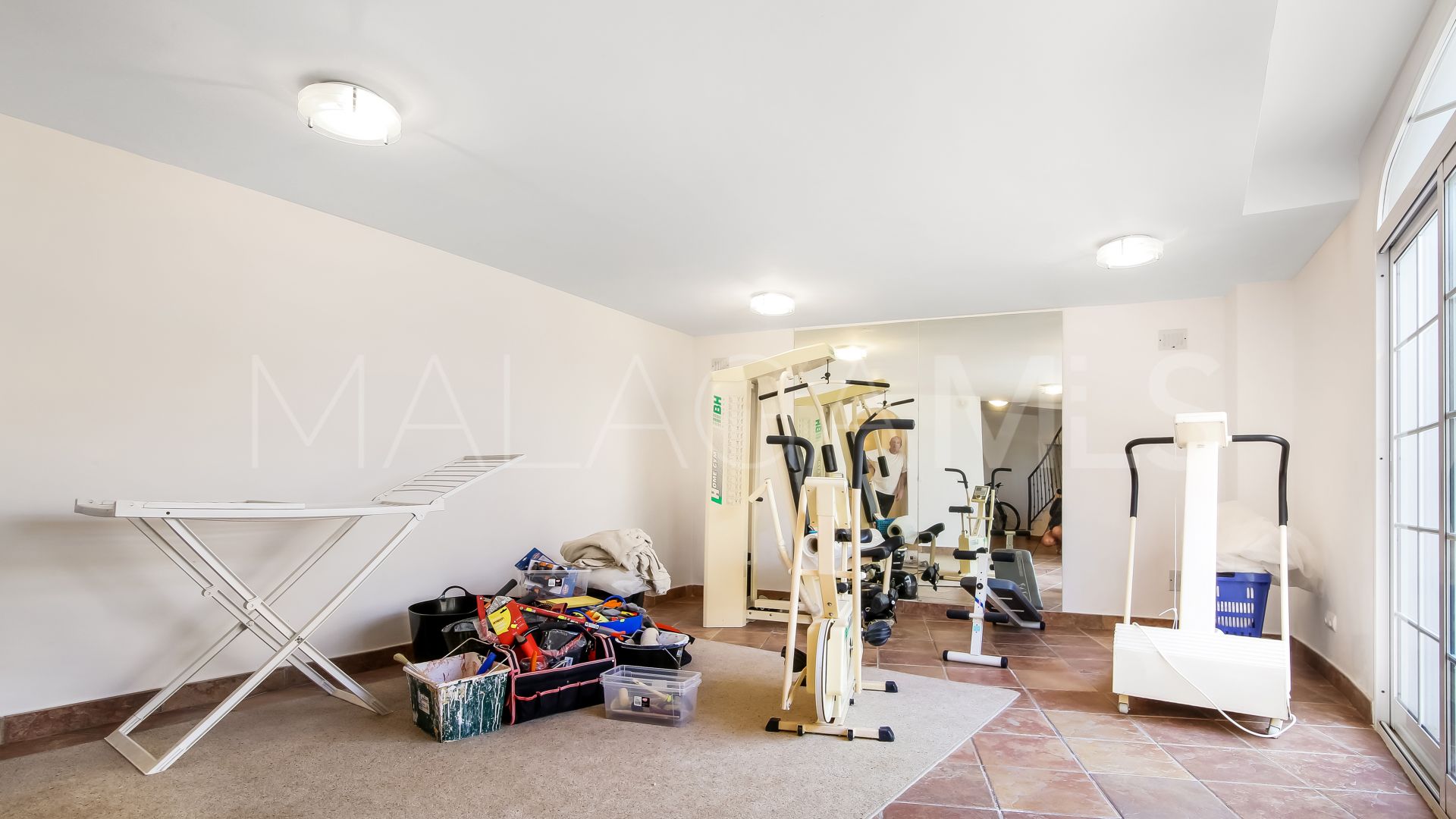 Villa for sale in Mijas Golf