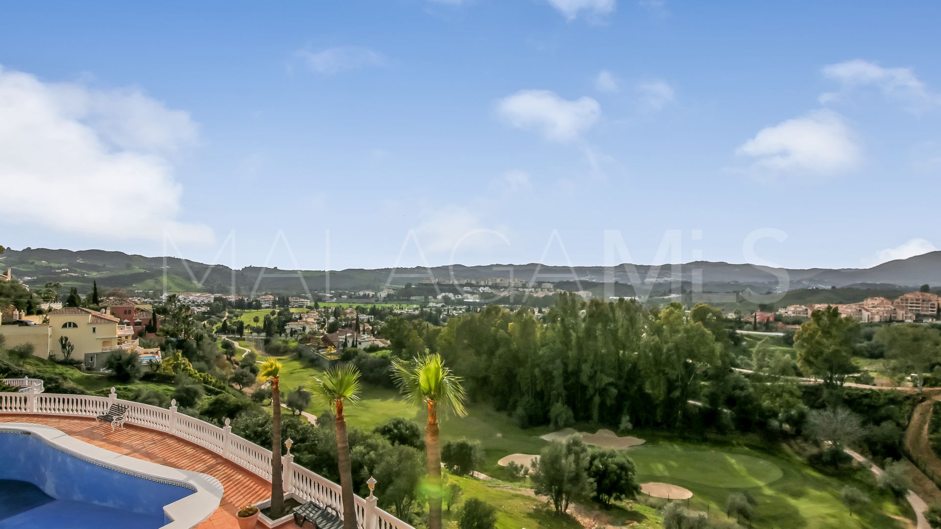 Villa for sale in Mijas Golf