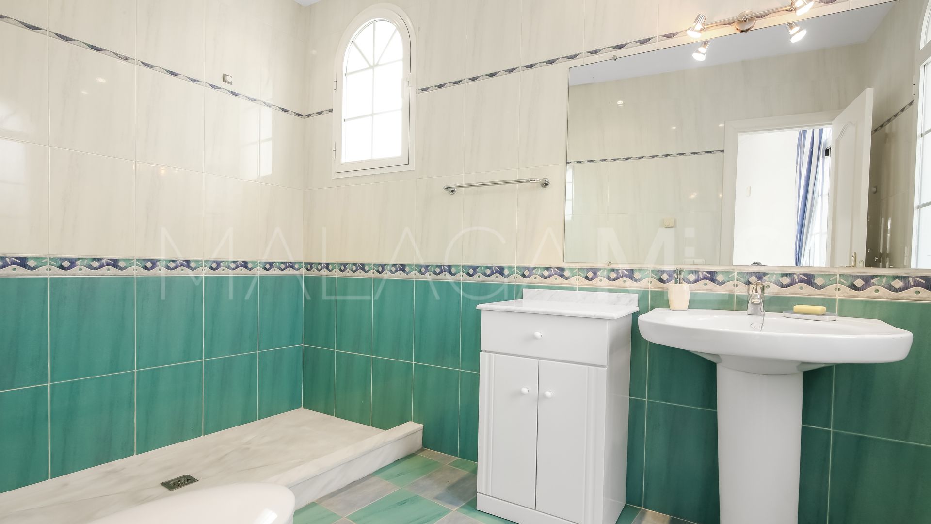 Villa for sale in Mijas Golf