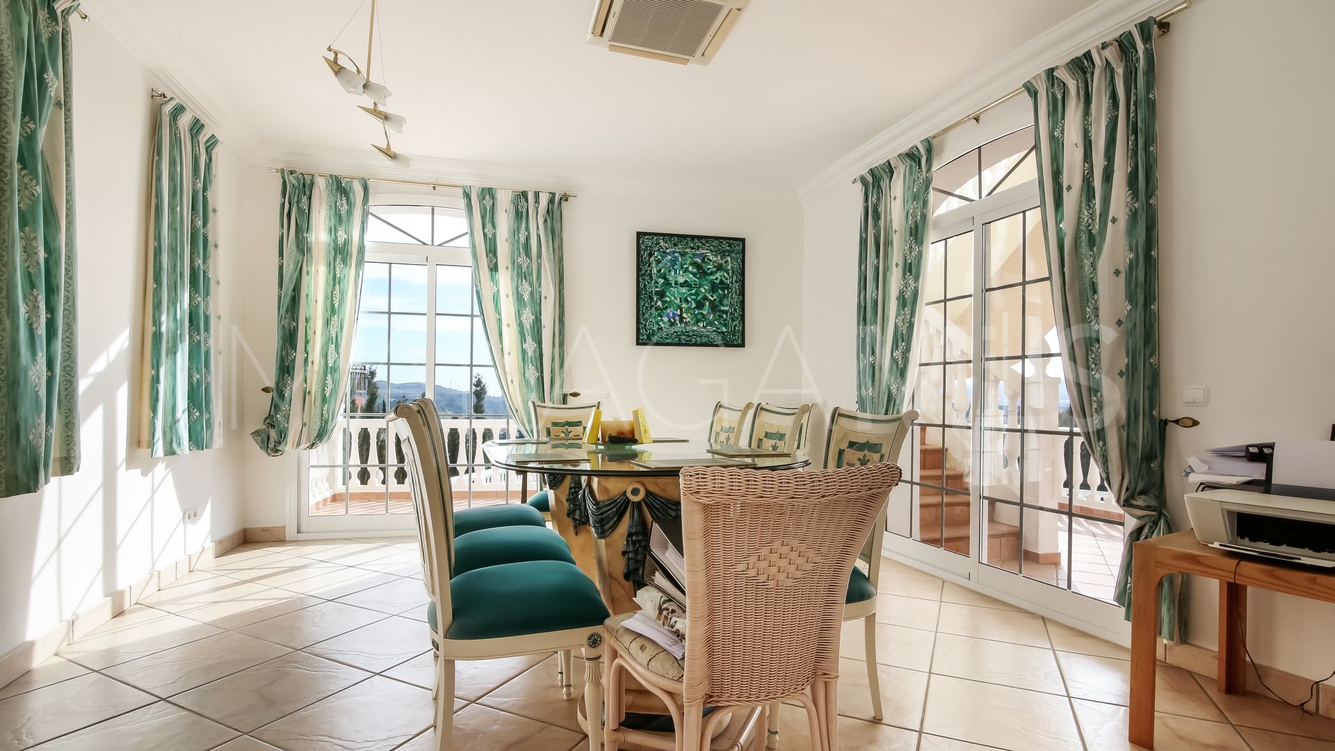 Villa for sale in Mijas Golf