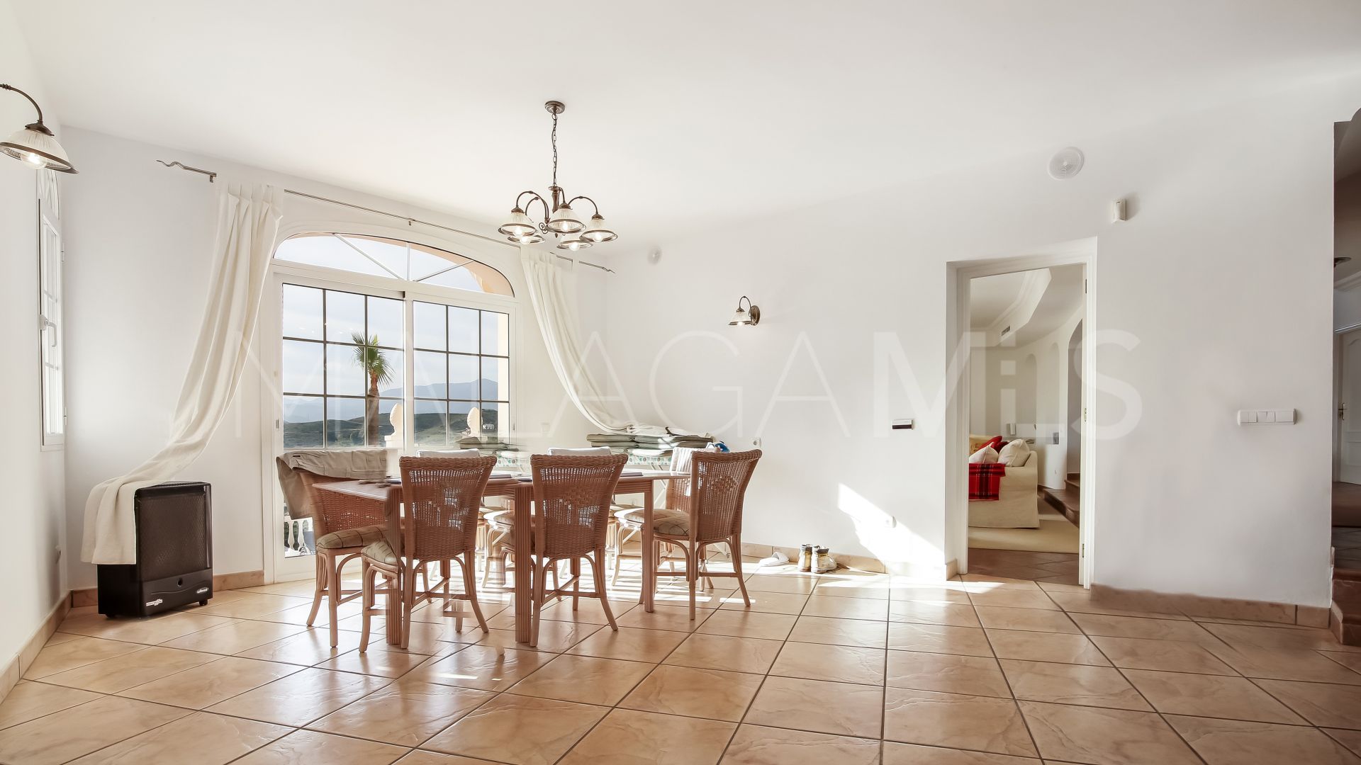 Villa for sale in Mijas Golf