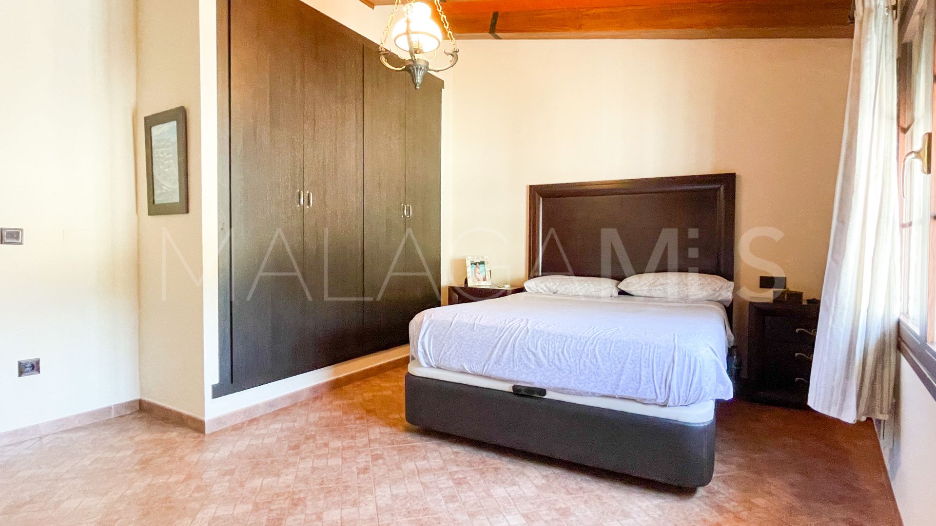 Town house for sale in Alameda