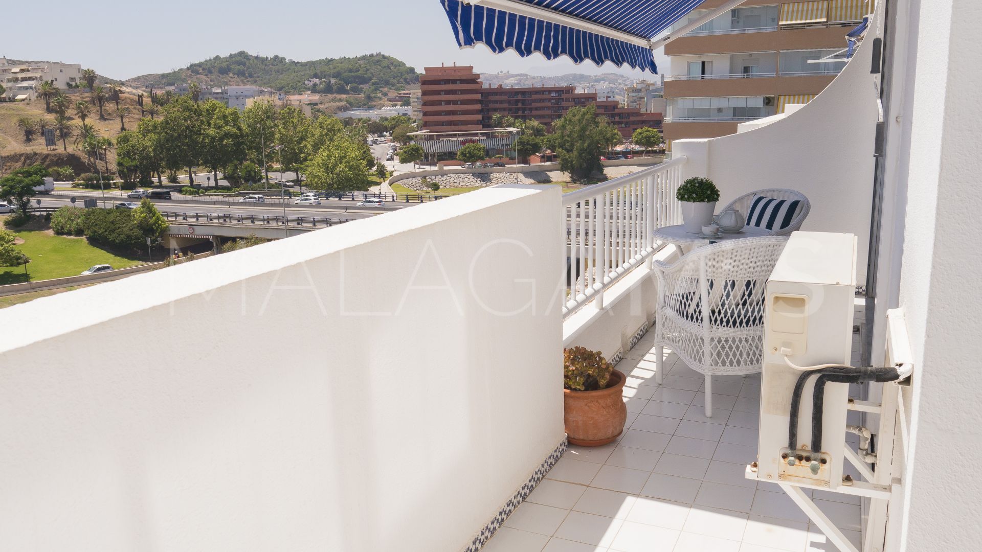 Duplex penthouse with 4 bedrooms for sale in El Castillo