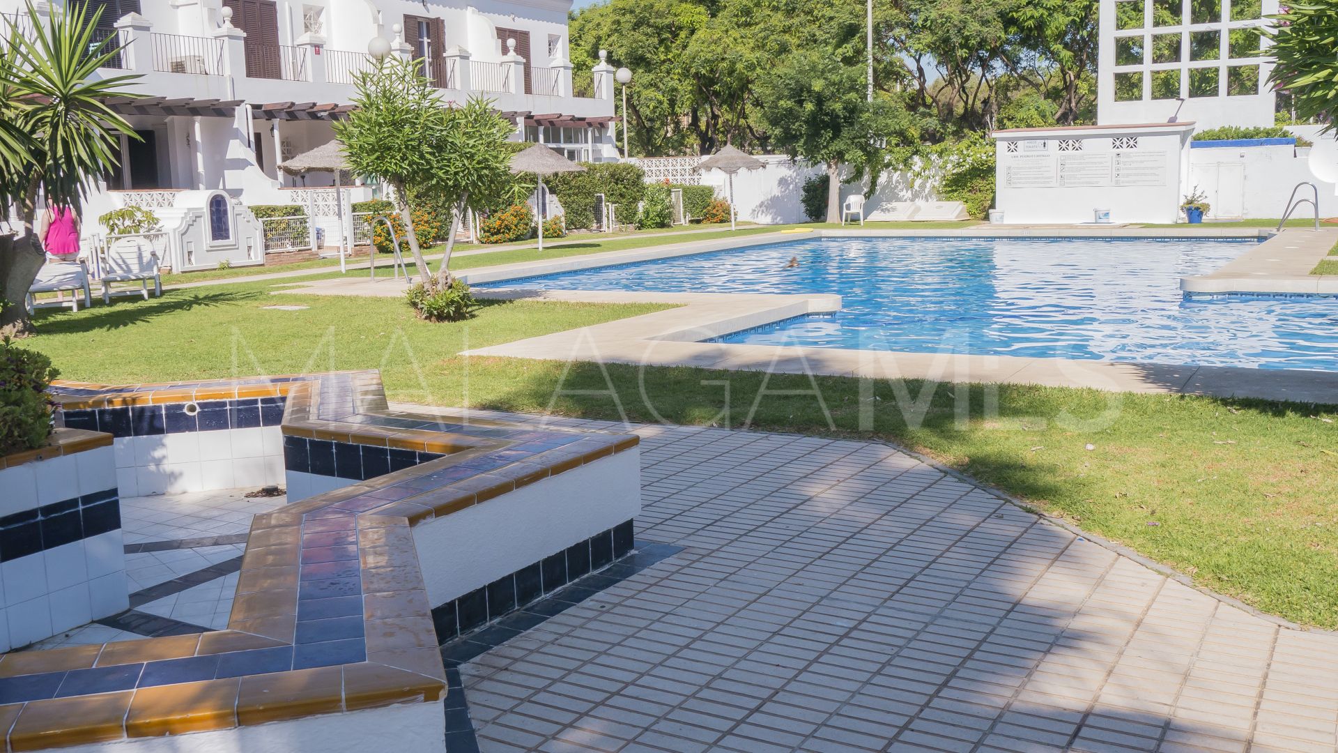 Duplex penthouse with 4 bedrooms for sale in El Castillo