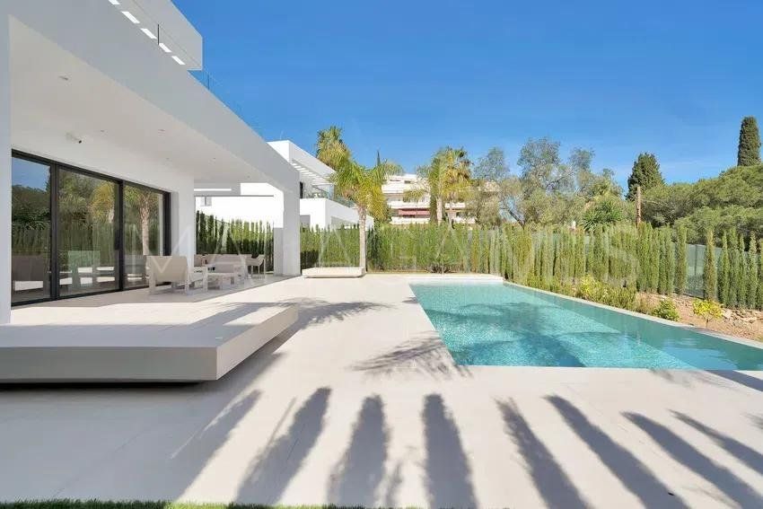 Villa for sale in Mijas Golf