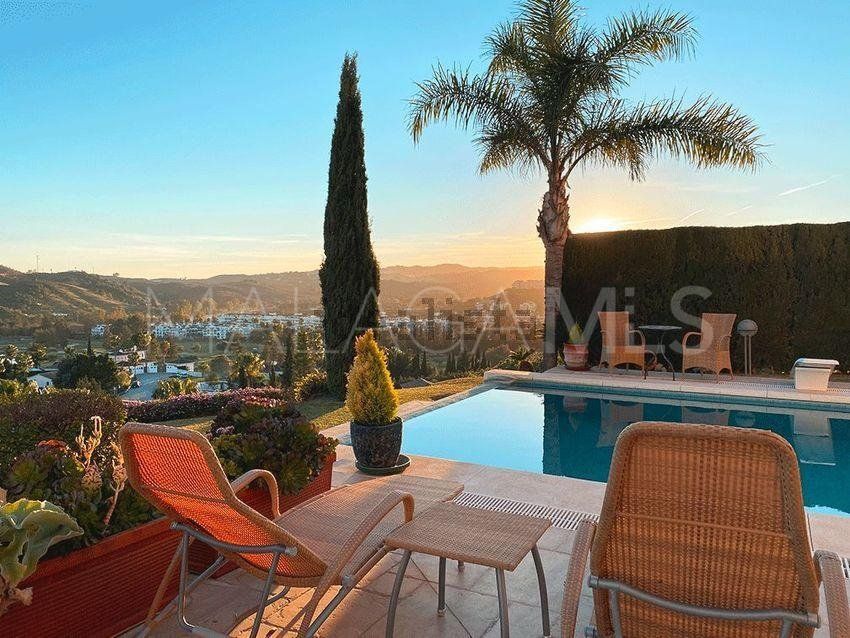 Villa for sale in Mijas Golf