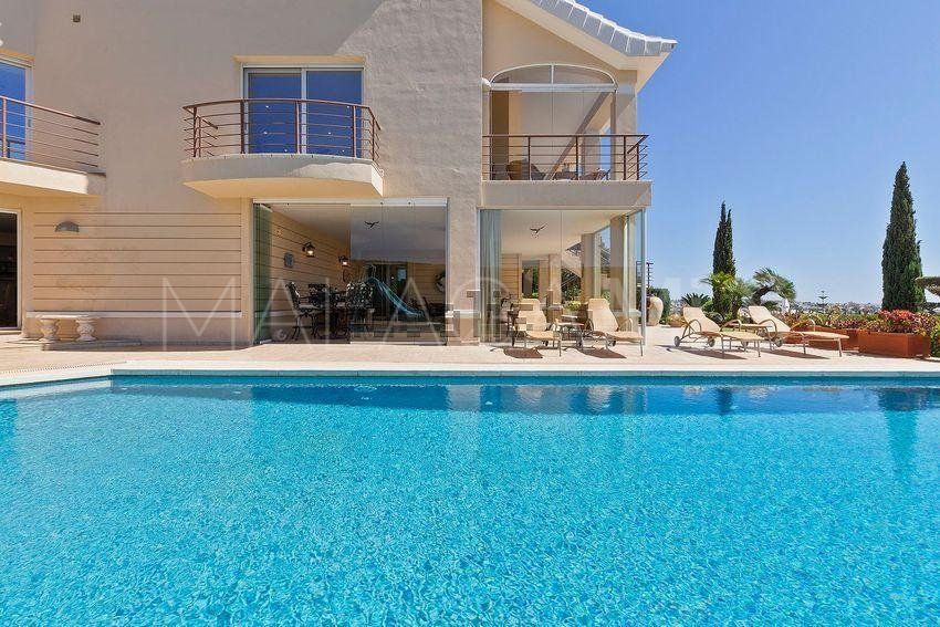 Villa for sale in Mijas Golf