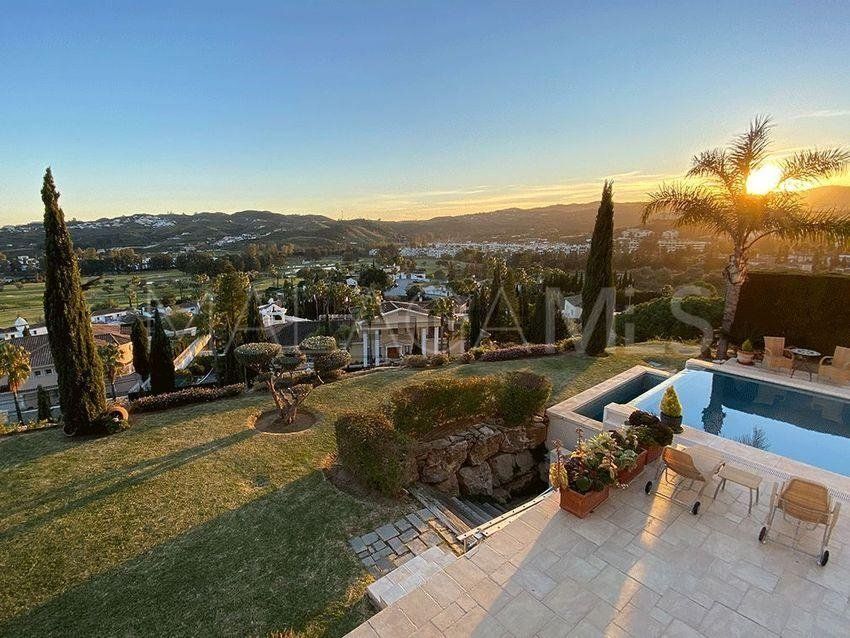 Villa for sale in Mijas Golf