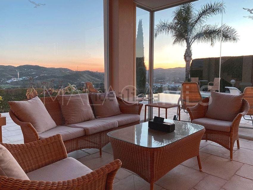 Villa for sale in Mijas Golf