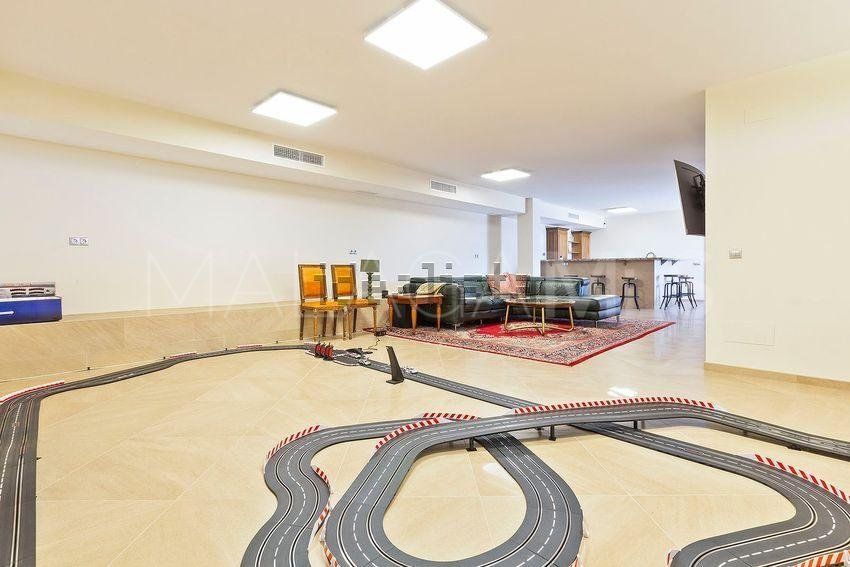 Villa for sale in Mijas Golf
