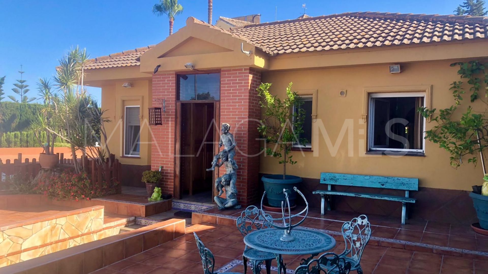 Buy casa with 2 bedrooms in Calahonda