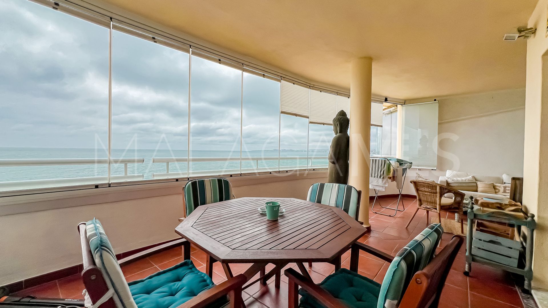 Apartment with 2 bedrooms for sale in Torrequebrada
