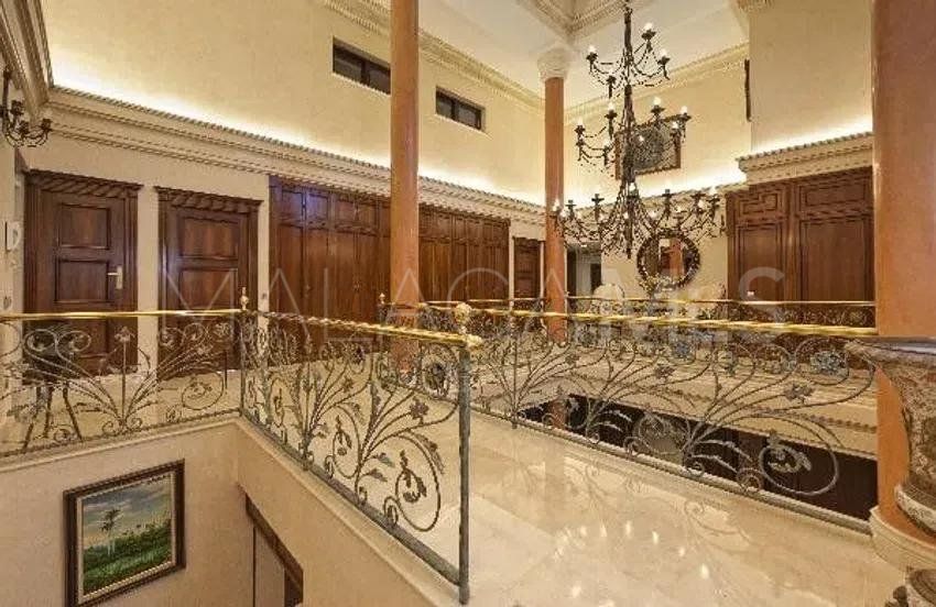 Cala de Mijas, villa de 7 bedrooms for sale