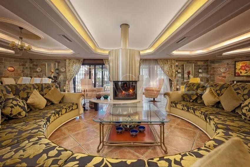 Cala de Mijas, villa de 7 bedrooms for sale