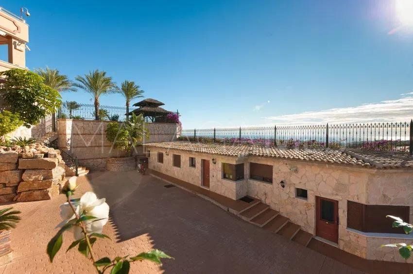 Cala de Mijas, villa de 7 bedrooms for sale