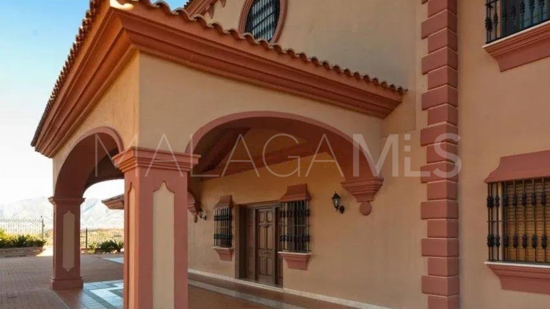 Cala de Mijas, villa de 7 bedrooms for sale