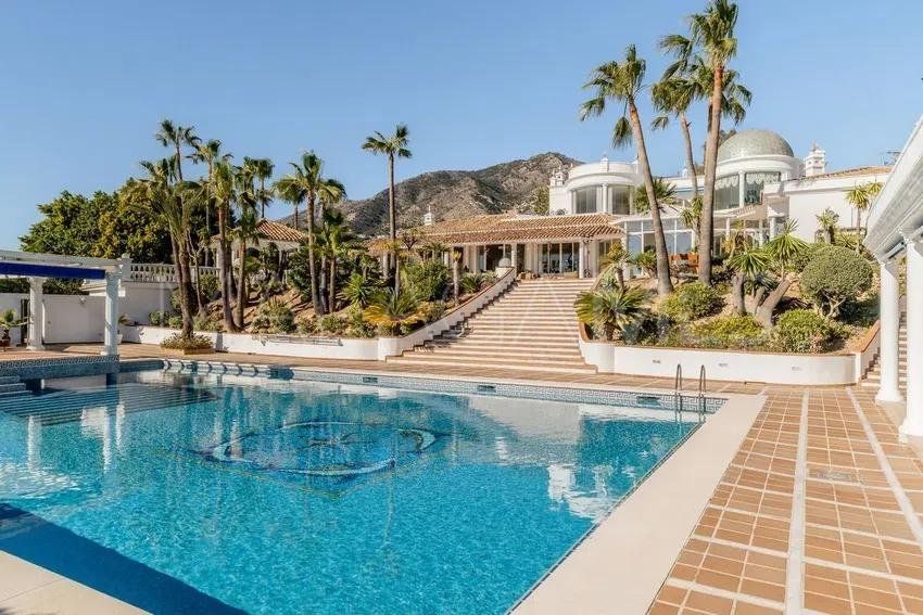 Villa for sale in Mijas Pueblo