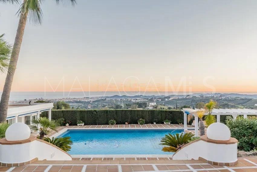 Villa for sale in Mijas Pueblo