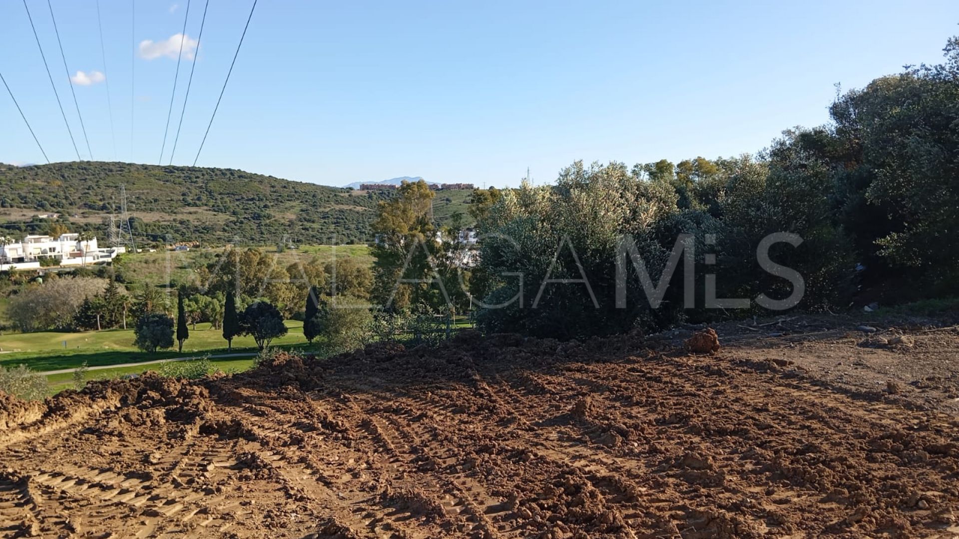 Terrain for sale in Estepona Golf