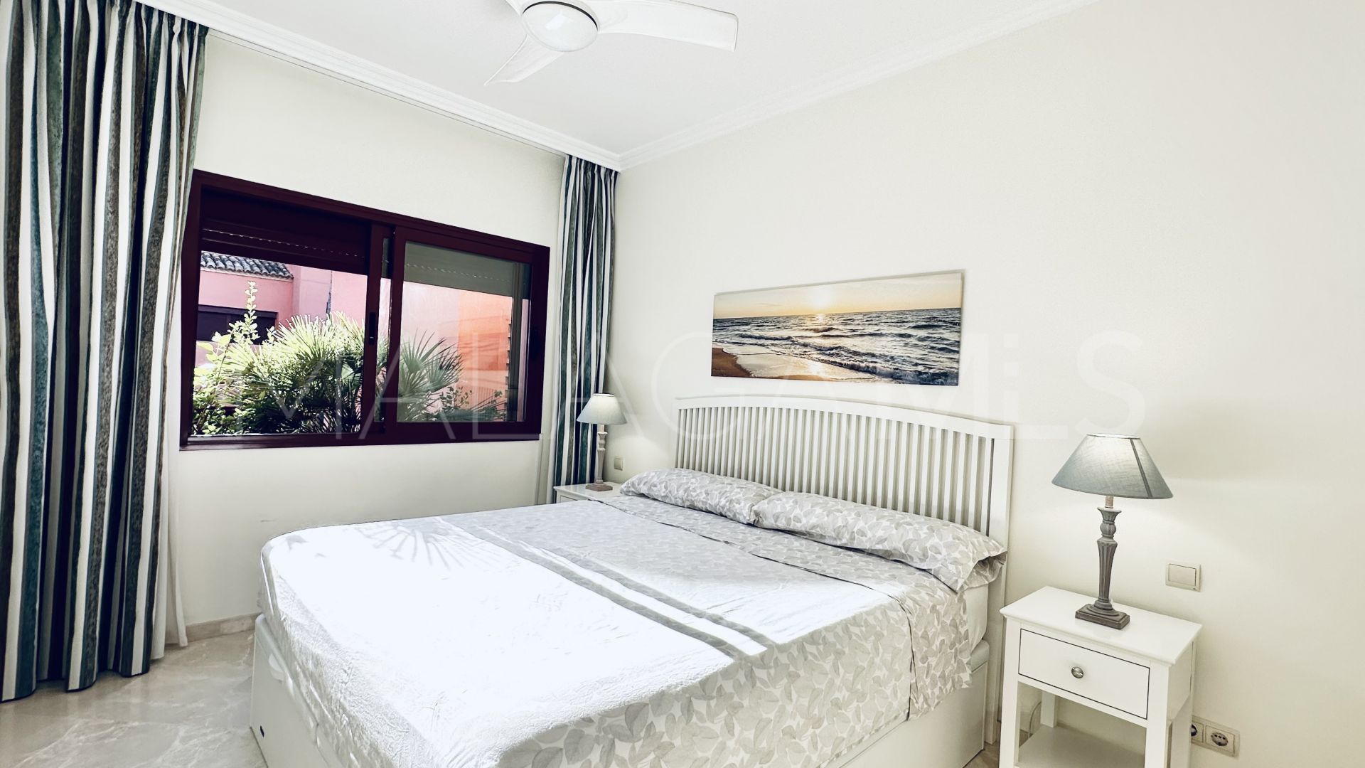 Elviria Playa, apartamento for sale de 3 bedrooms