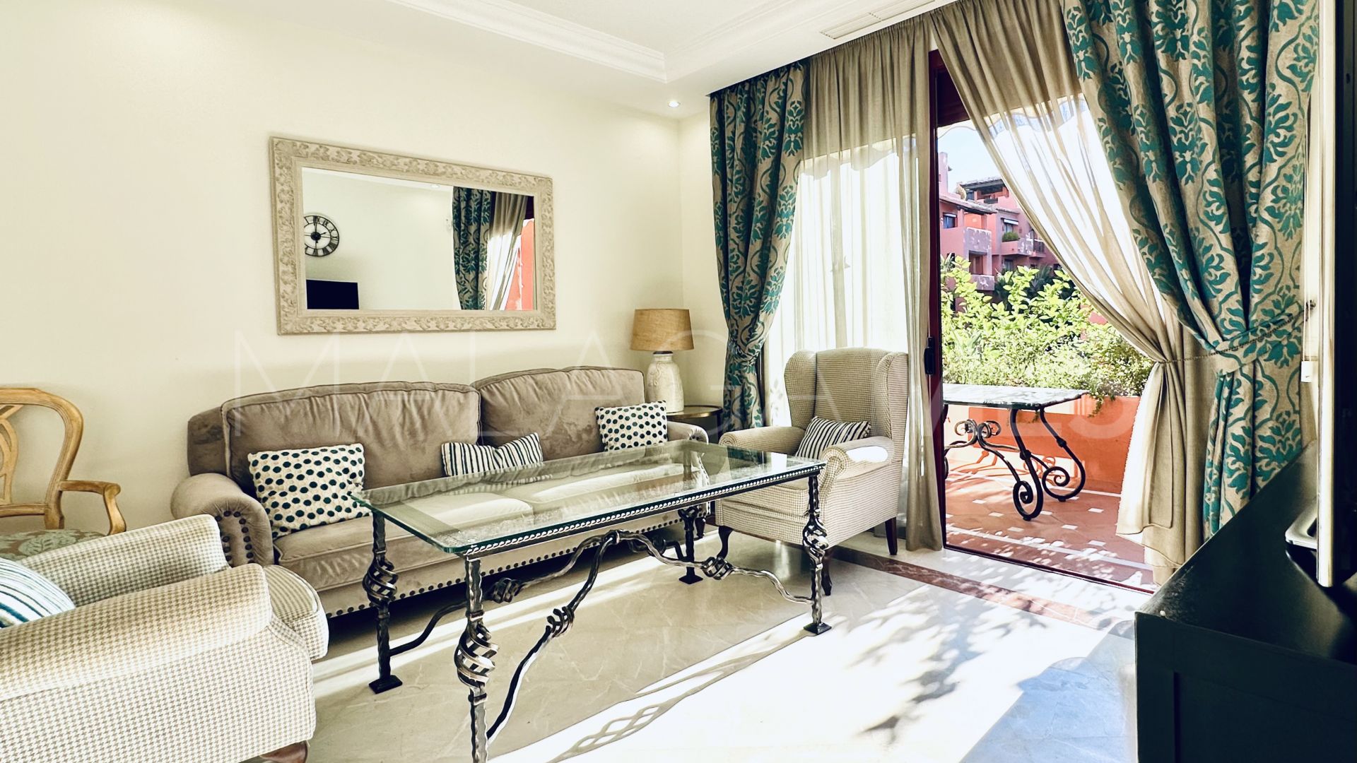 Elviria Playa, apartamento for sale de 3 bedrooms