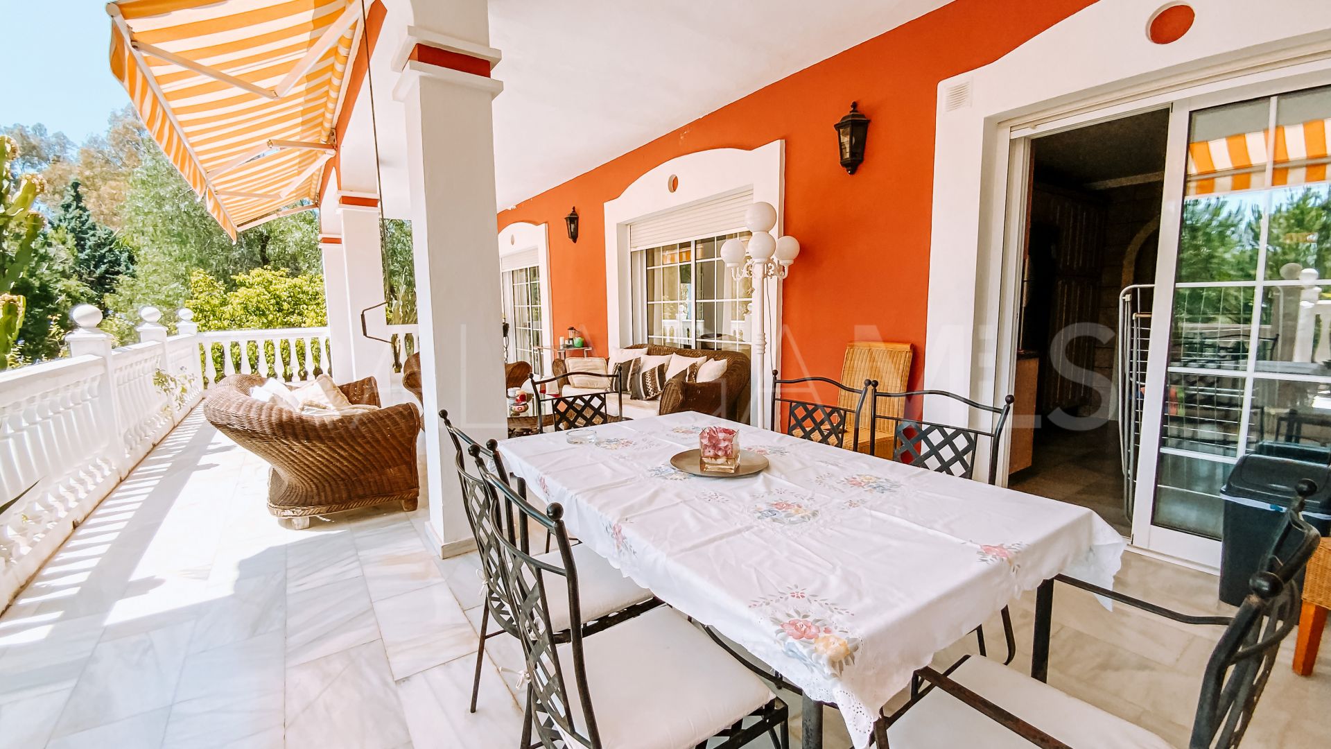 Hus i byn for sale in Mijas Golf