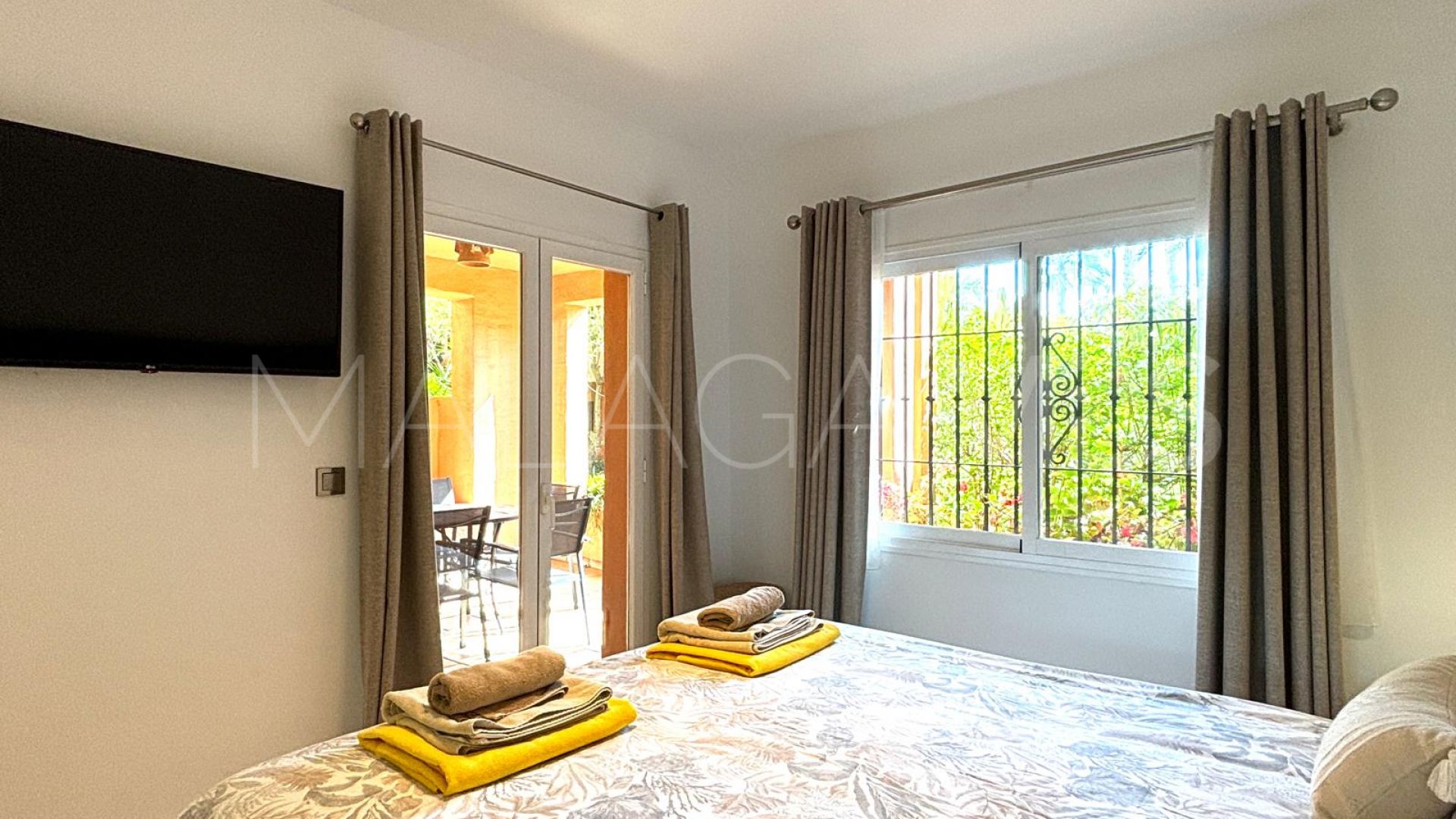 For sale apartment with 2 bedrooms in Oasis de Marbella