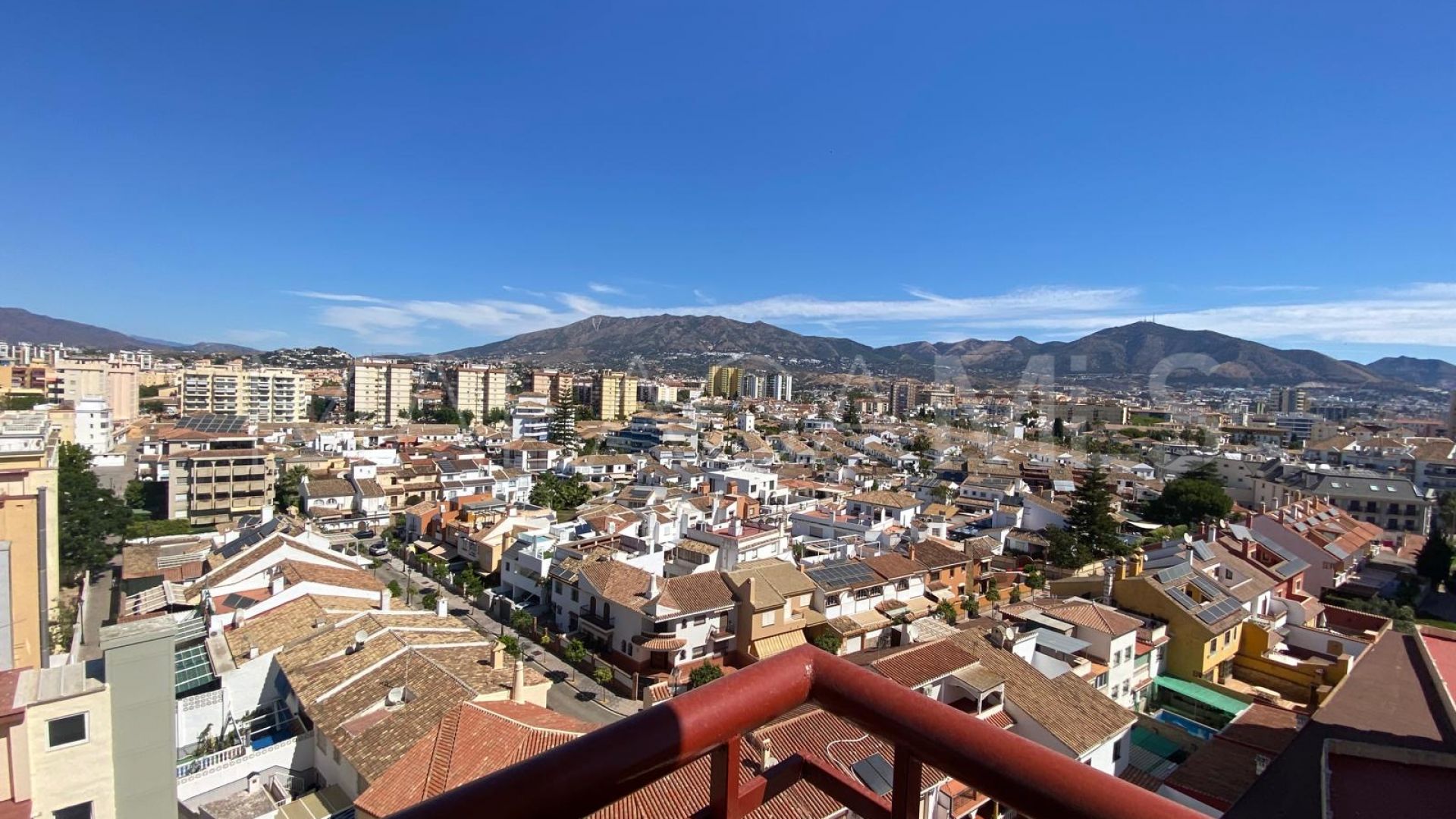 Atico a la venta in Fuengirola Centro with 3 bedrooms