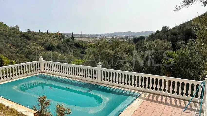 Villa for sale in Mijas Golf