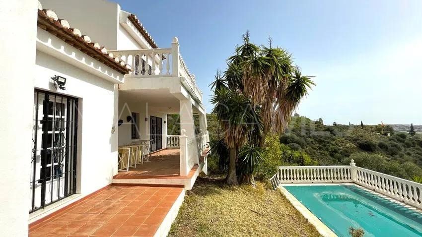 Villa for sale in Mijas Golf