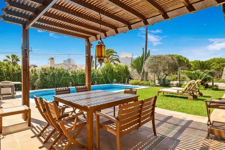 Villa for sale in Marbesa