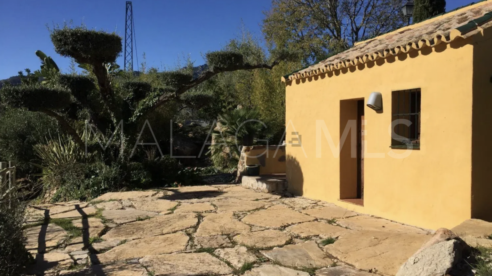 Se vende villa in Ojen