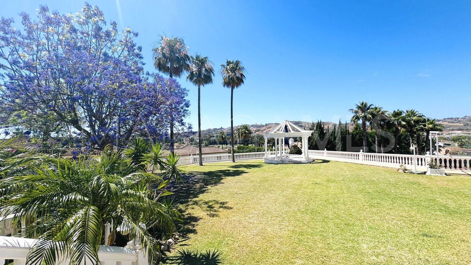 Villa for sale in Mijas Golf