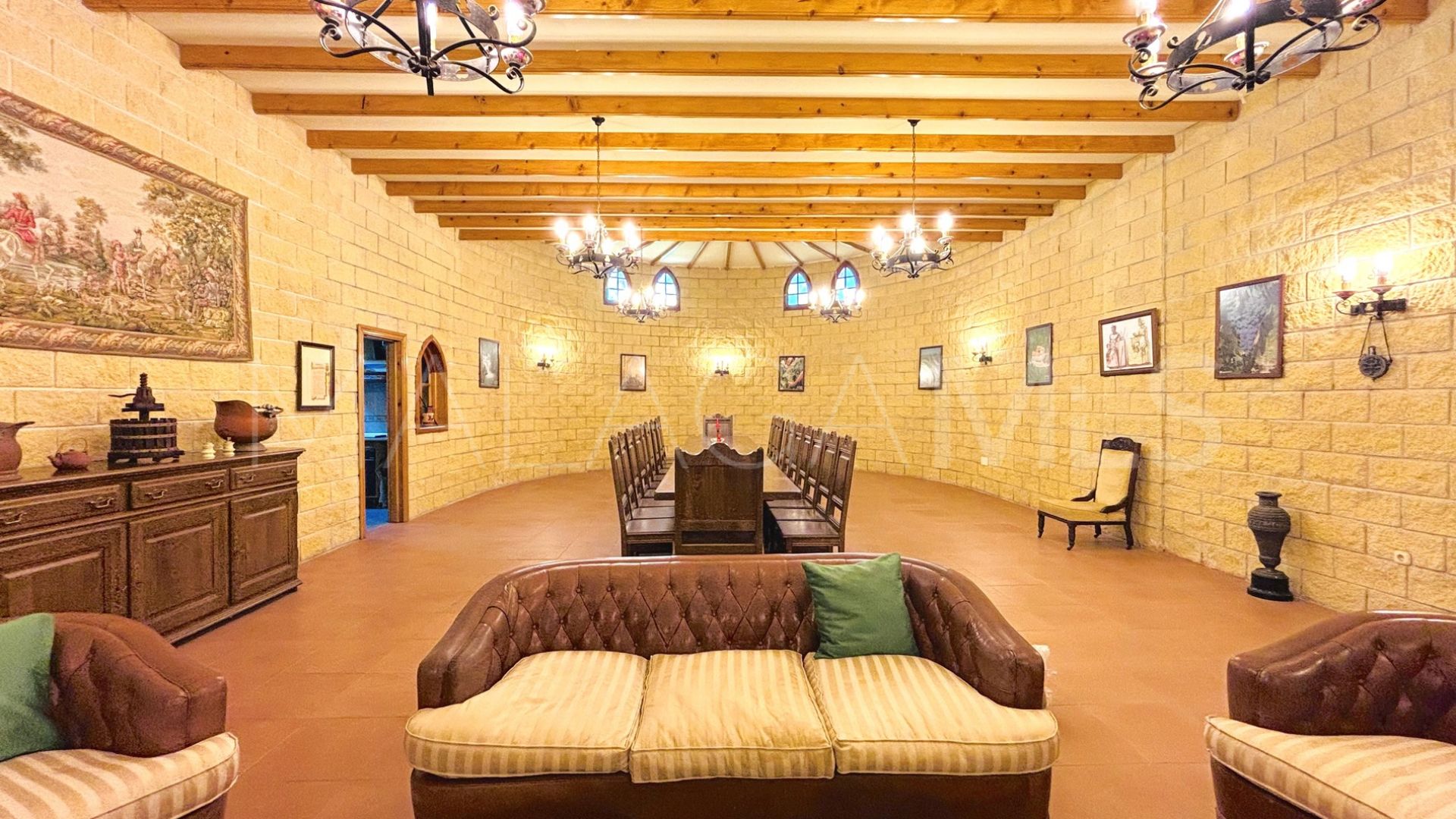 Villa for sale in Mijas Golf