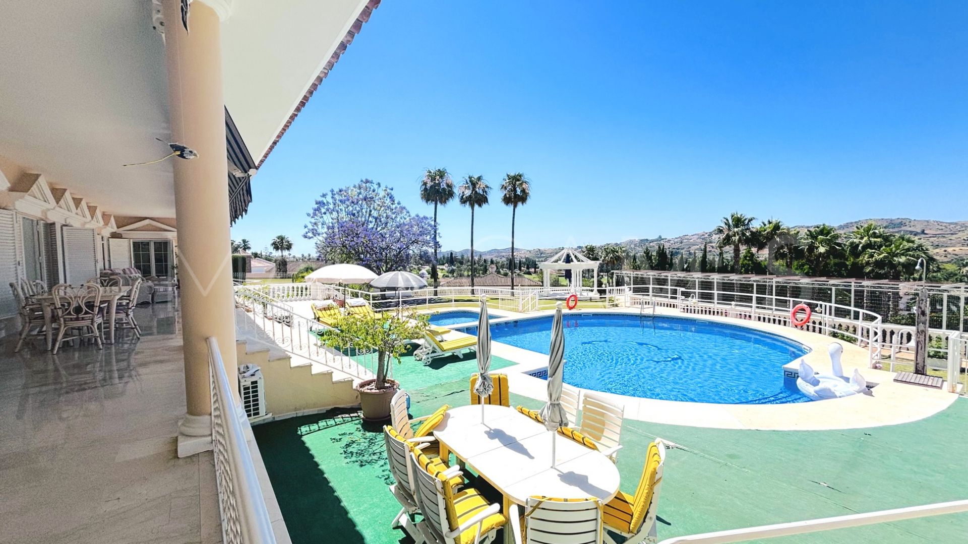 Villa for sale in Mijas Golf