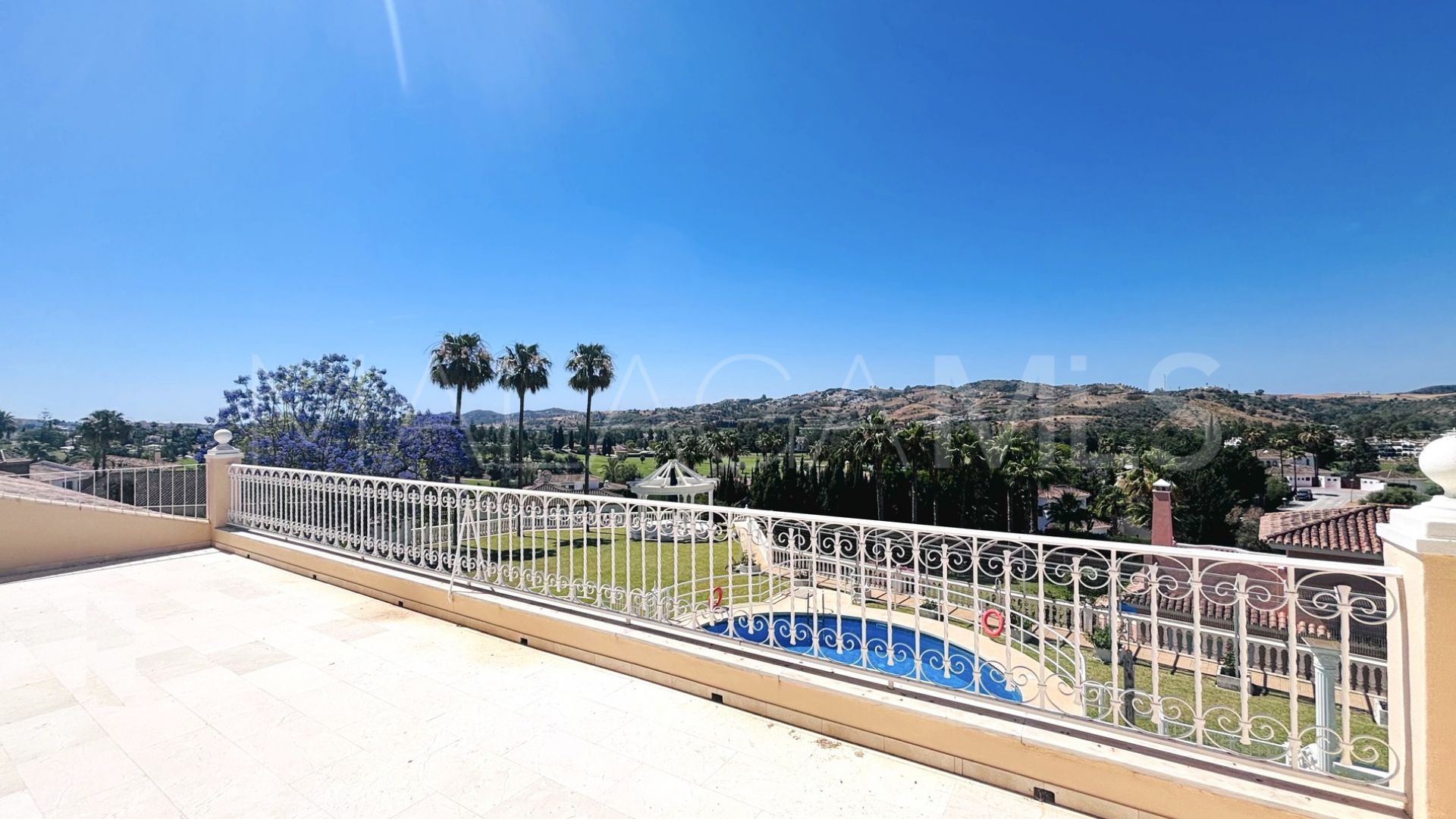 Villa for sale in Mijas Golf