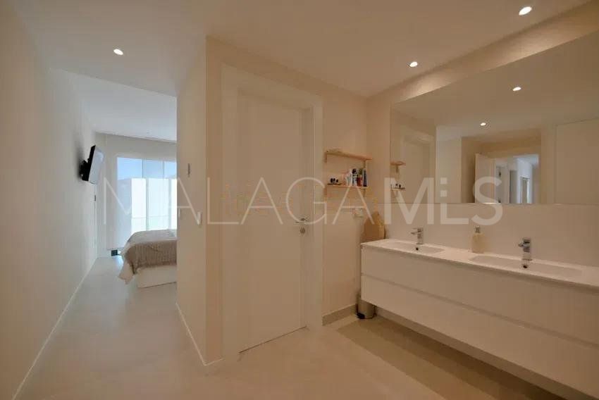 For sale 3 bedrooms apartment in Fuengirola
