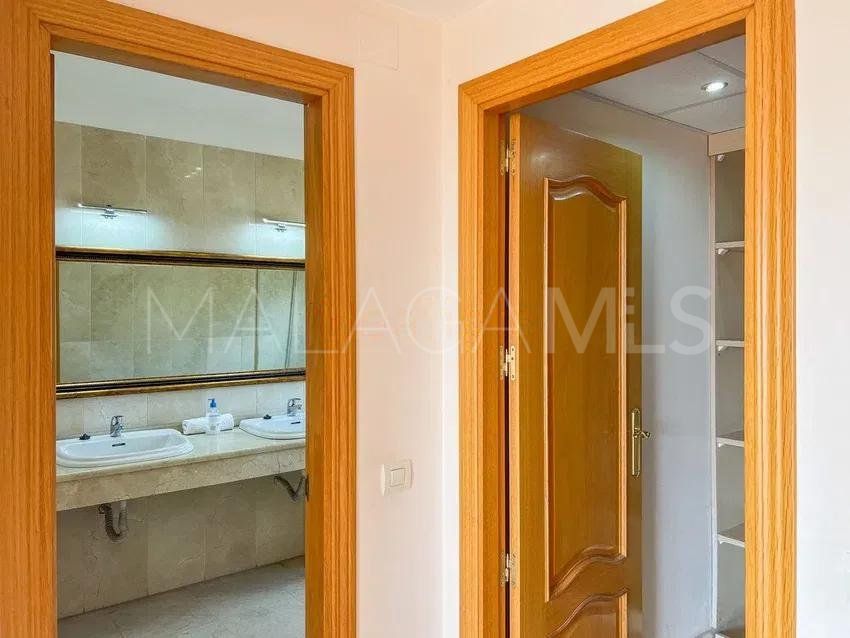 Cerrado del Aguila villa for sale