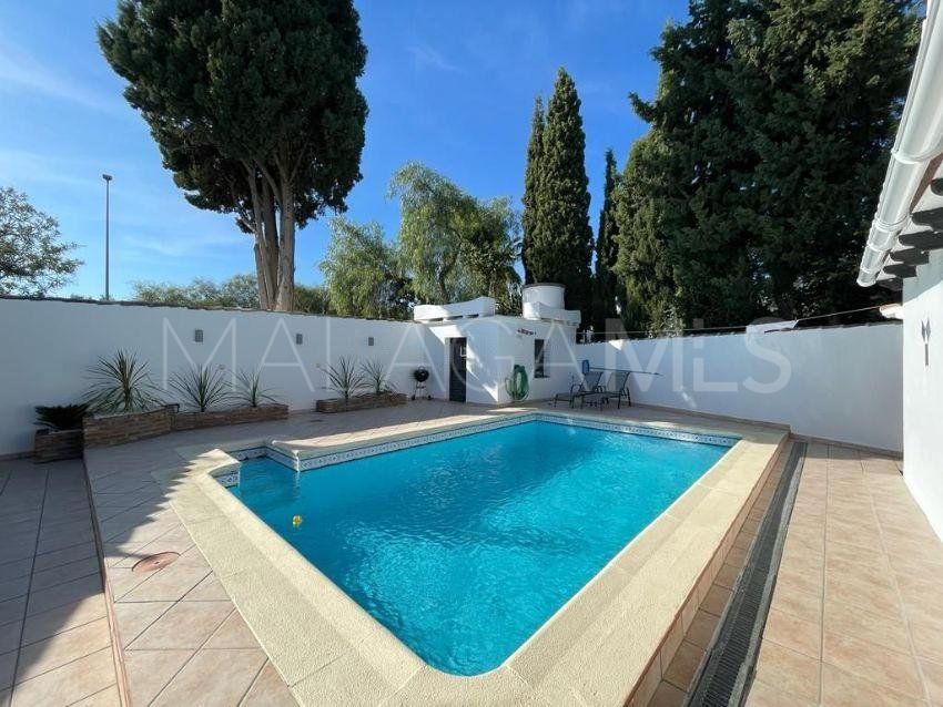 Casa with 3 bedrooms for sale in Carretera de Mijas - Baja