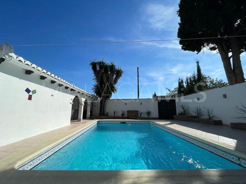 Casa with 3 bedrooms for sale in Carretera de Mijas - Baja