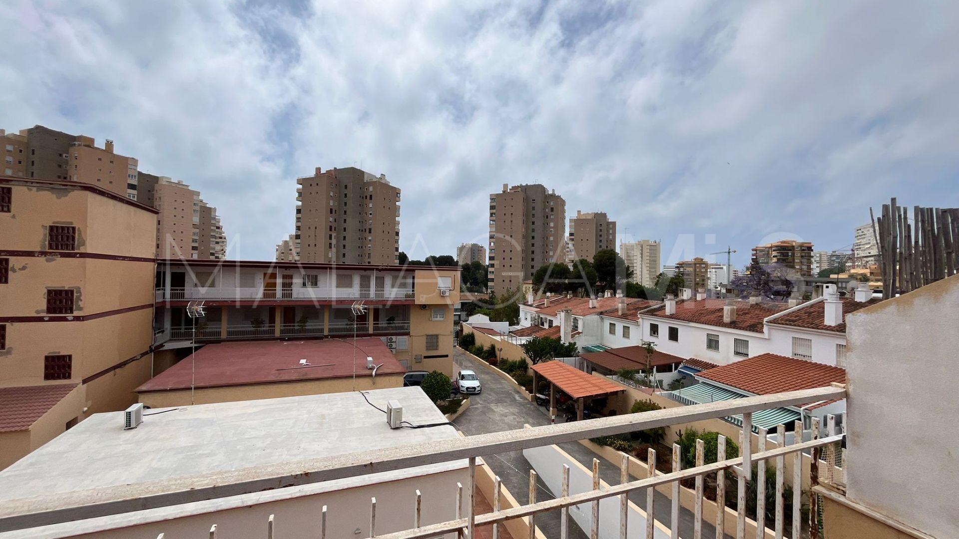 Buy apartamento in Playamar