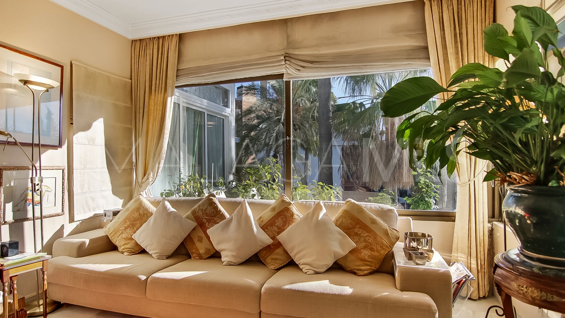 For sale duplex penthouse in Marbella - Puerto Banus