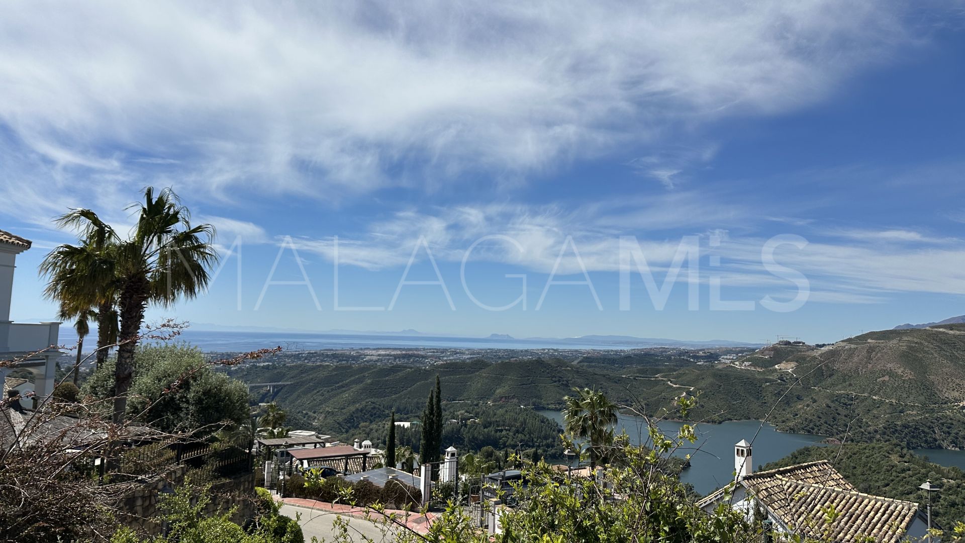 Maison for sale in Cerros del Lago