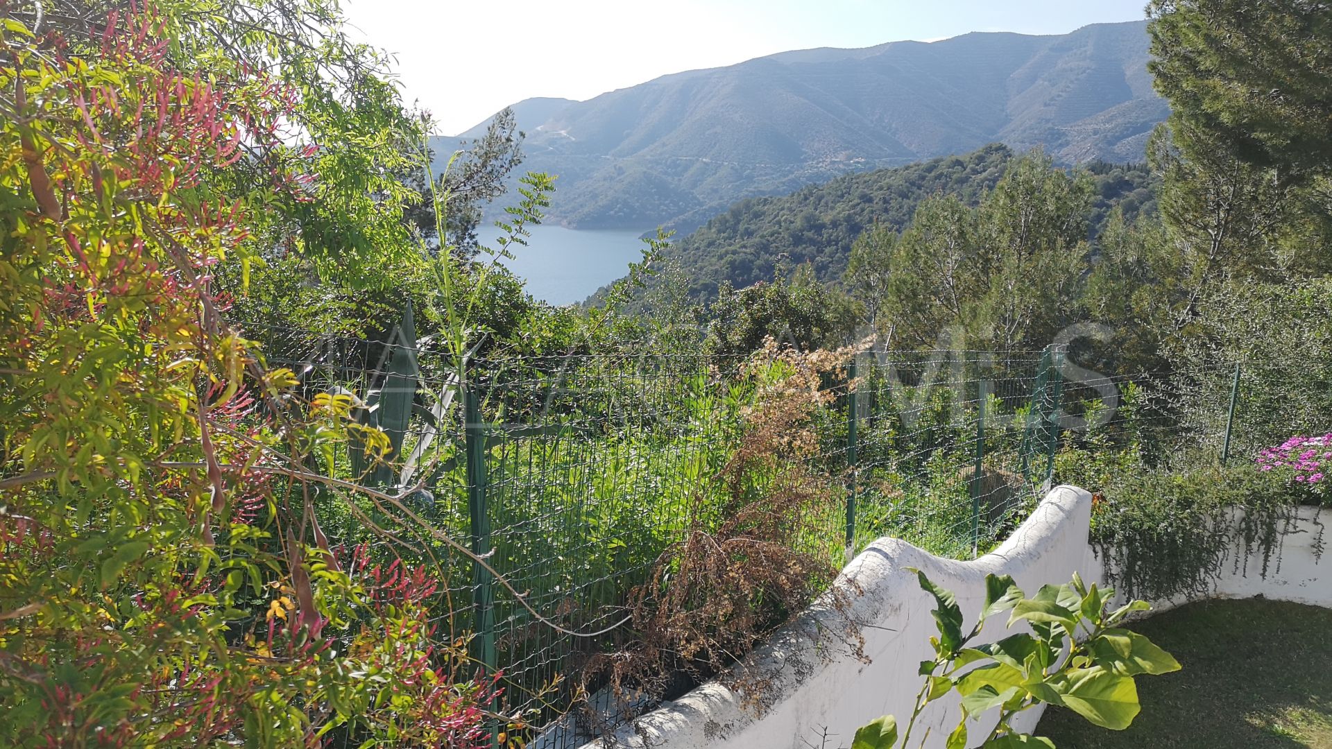 For sale Cerros del Lago chalet