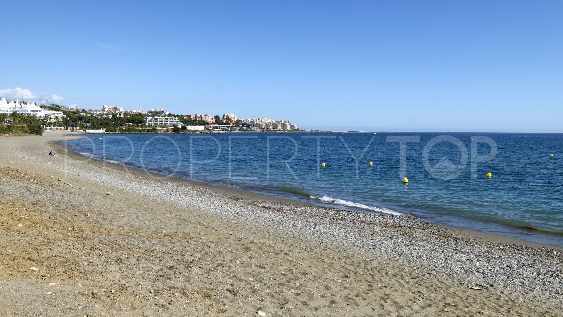 Duplex penthouse for sale in Bahía de Estepona