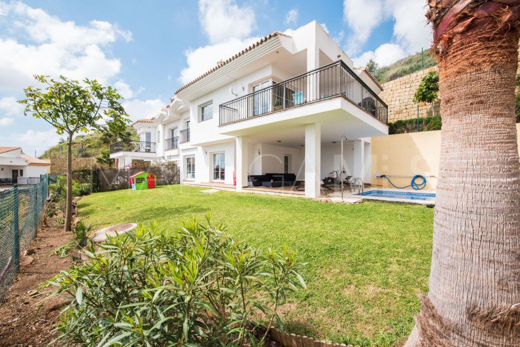 Se vende pareado de 4 bedrooms in Riviera del Sol