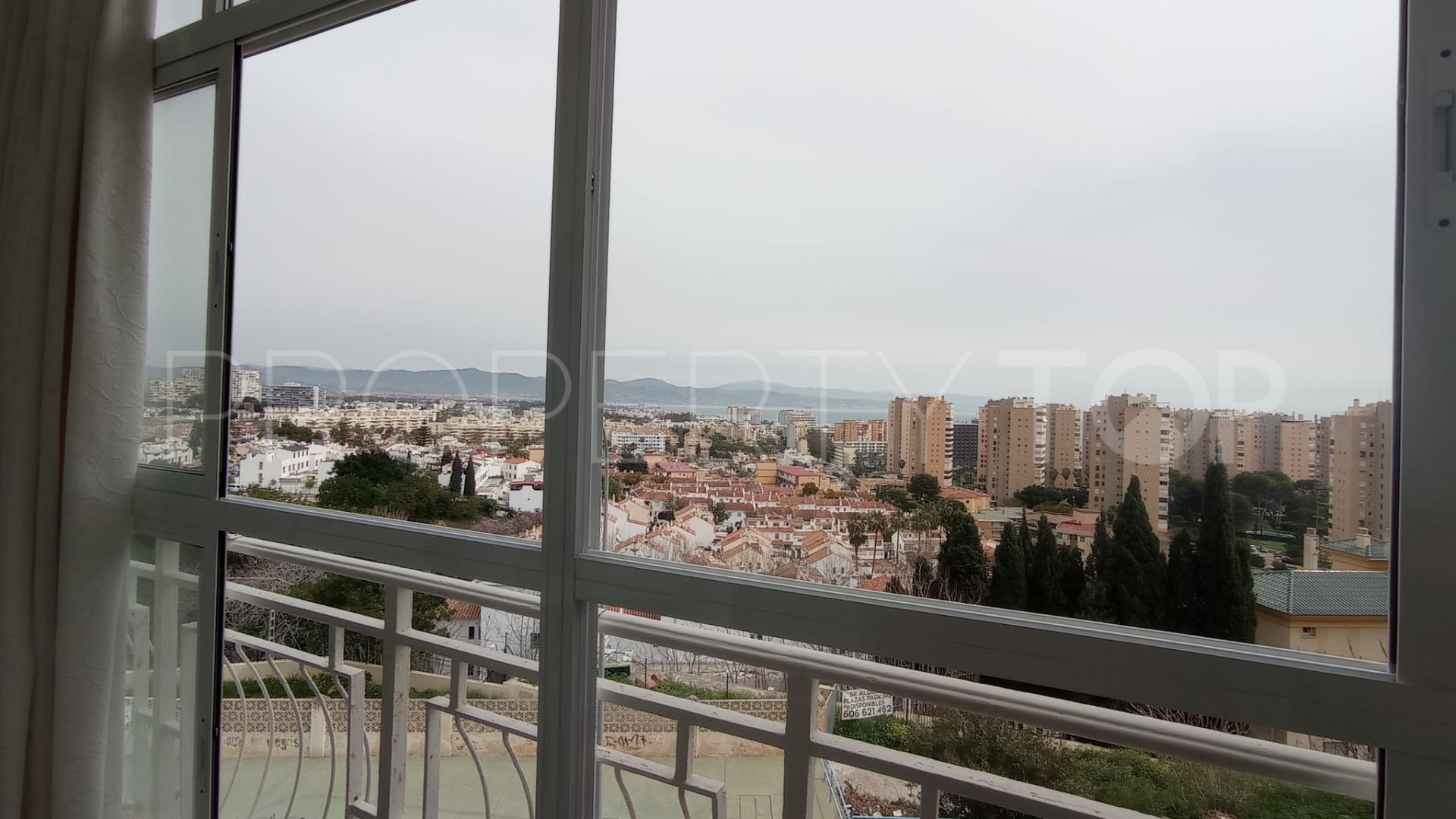 For sale apartment with 1 bedroom in Torremolinos