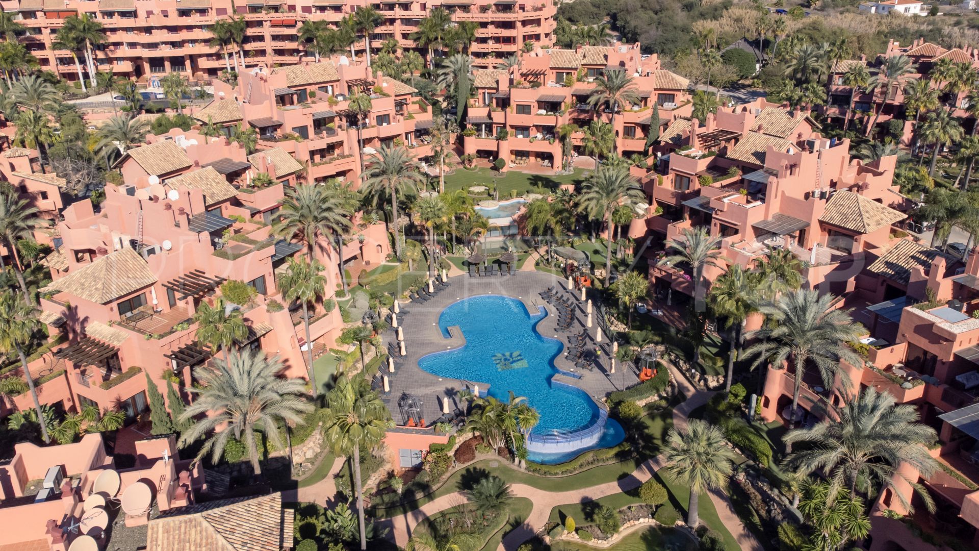 For sale ground floor apartment in Torre Bermeja with 3 bedrooms