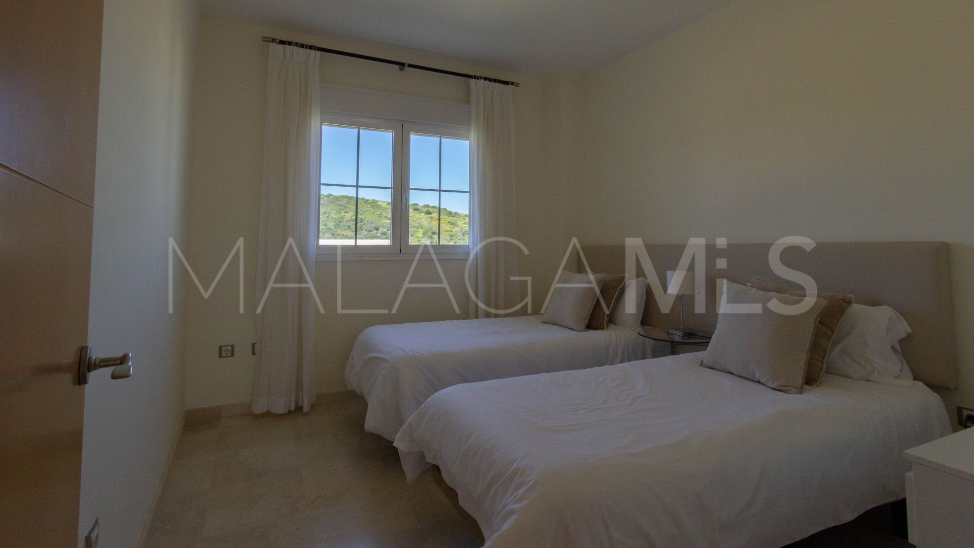 Sabinillas, apartamento for sale de 2 bedrooms