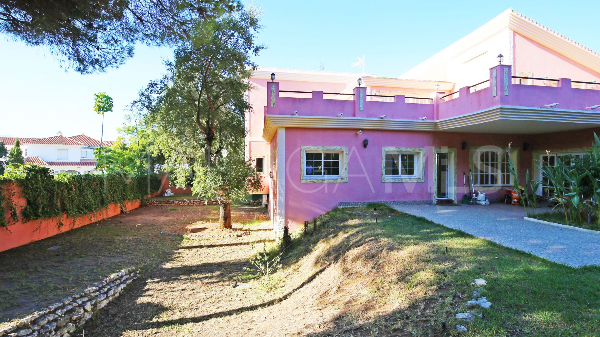 Villa for sale in Hacienda las Chapas